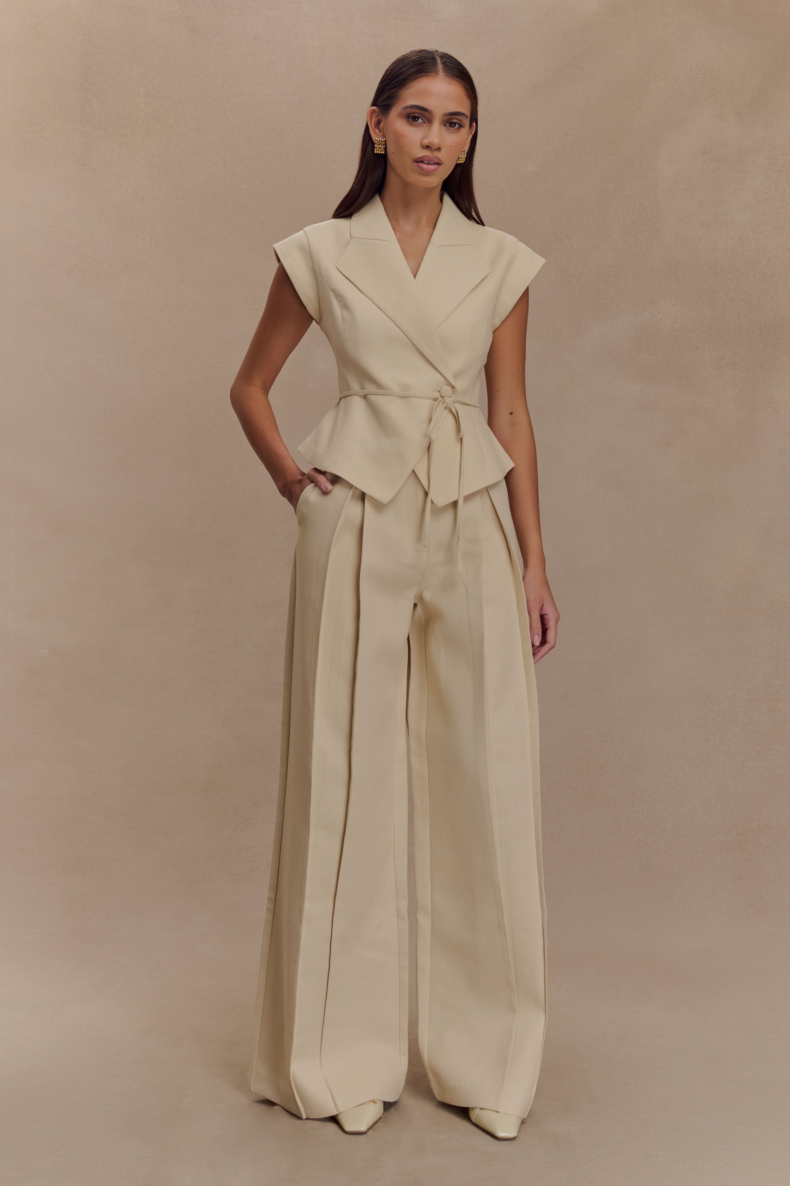 Andina Shortsleeve Linen Top - Natural Beige